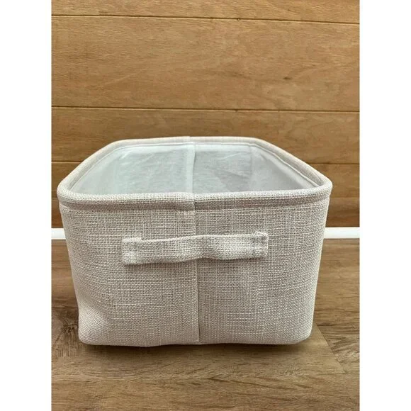 CUSTOM Embroidered Toy Bin - Picture 3 of 6